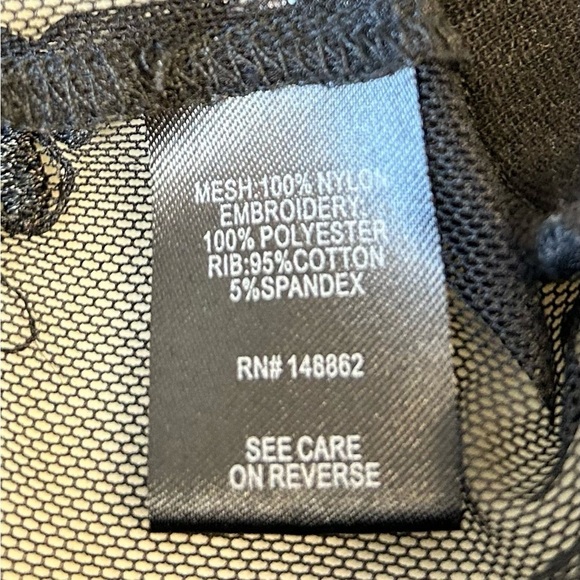 TORRID Black Mesh Floral Lace Bomber
Jacket / Torrid size 0 - Picture 9 of 10